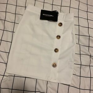 Pretty Little Thing skirt